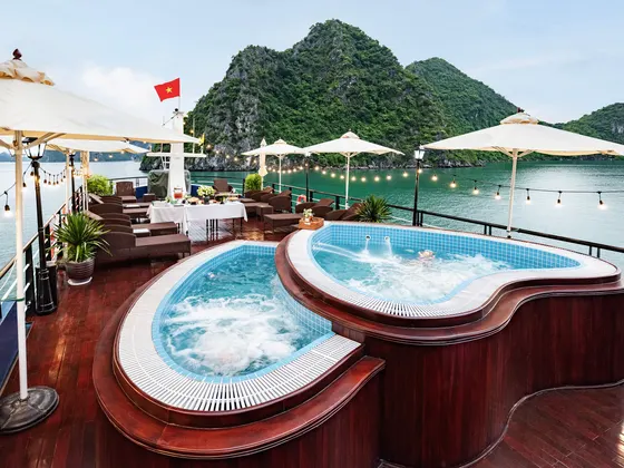 Ha Long Bay daily tour day cruise