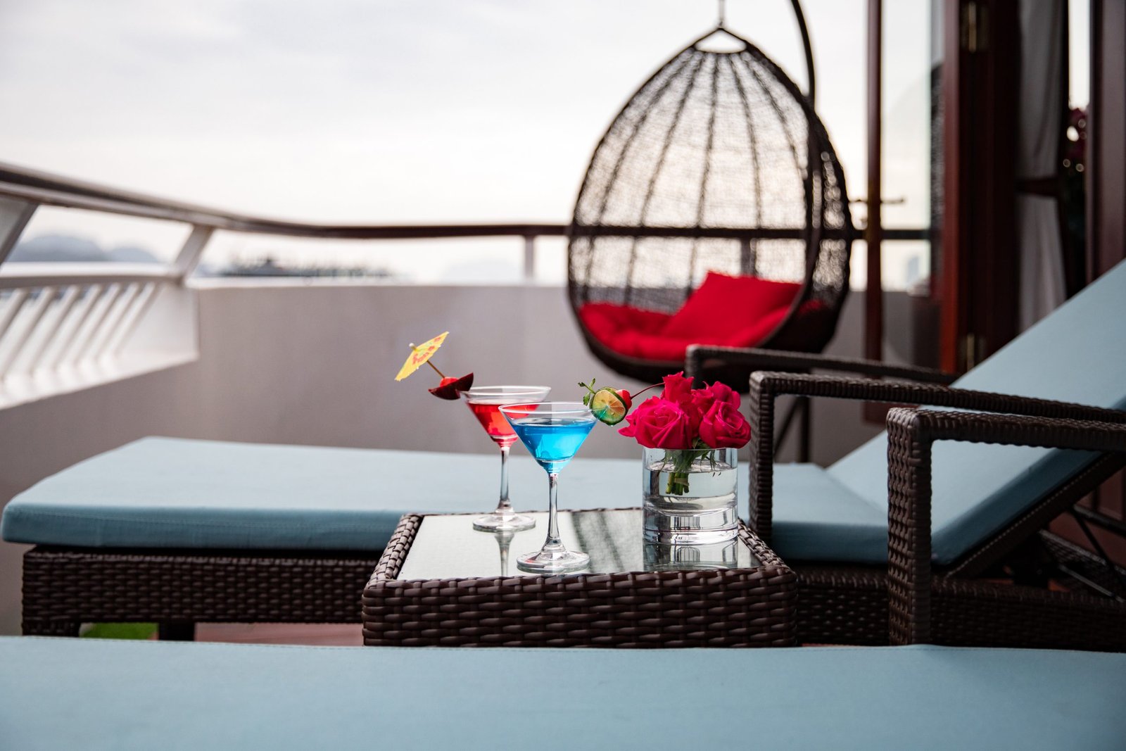 Executive Suite deck chairs on terrace