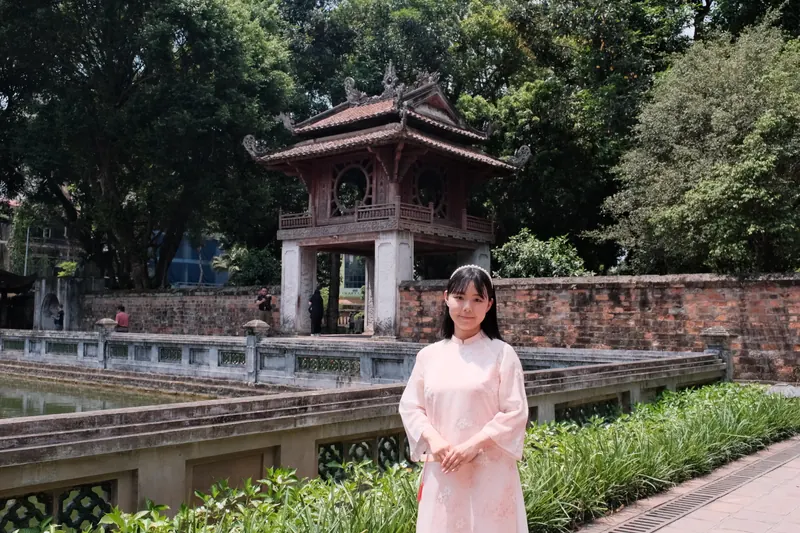 Guest in Ao Dai at the Temple of Literature — photo 1