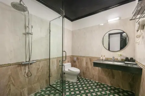 Standard Triple: the room from the window side